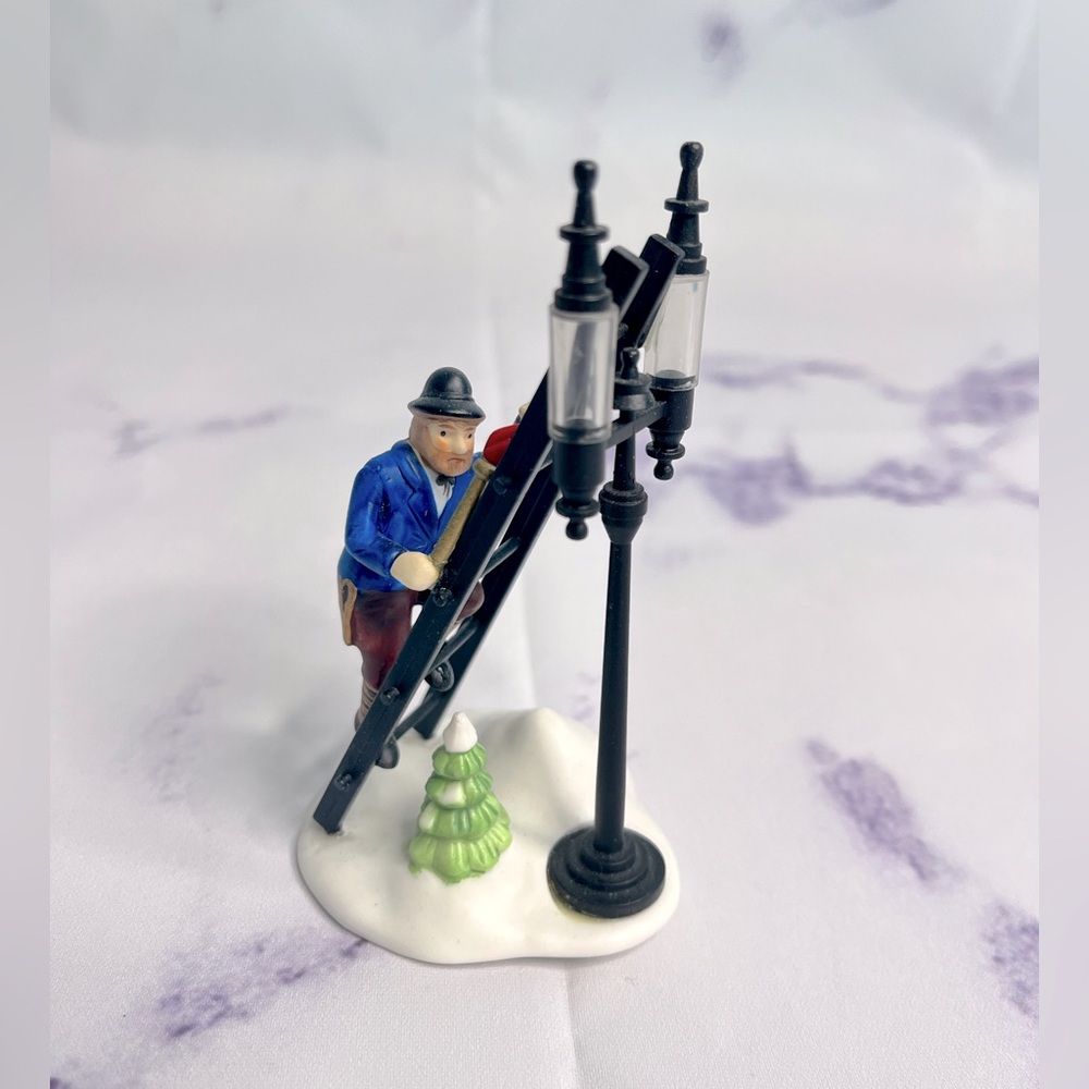 1989 Dept. 56 The Heritage Village Collection Lamplighter Accessory Set Figurine